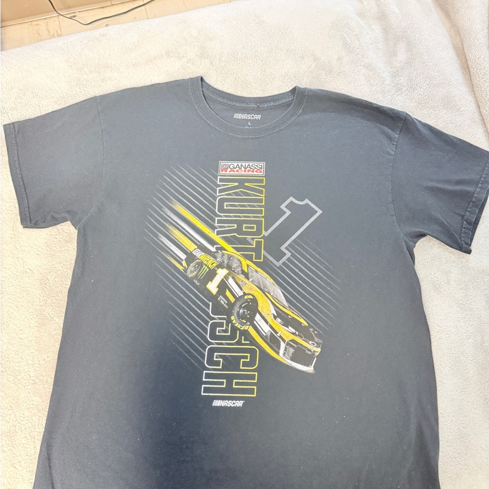 Graphic Nascar Black and Yellow Tee